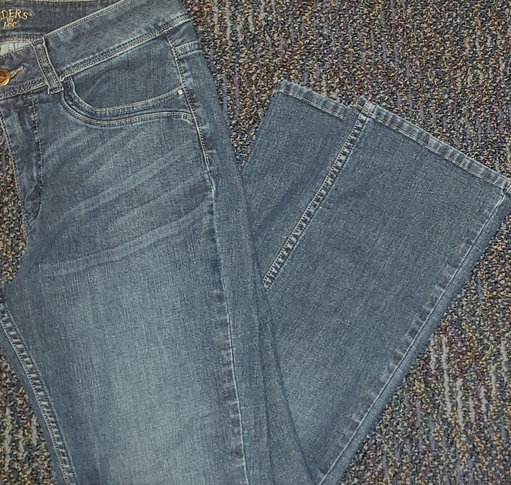 Blue Jean's - Picture 2 of 2